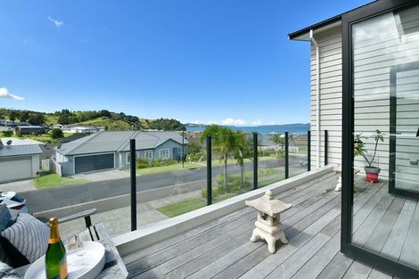 Photo of property in 9 Ariel Place, Snells Beach, 0920