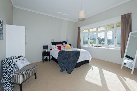 Photo of property in 8b Quest Terrace, Mount Roskill, Auckland, 1041