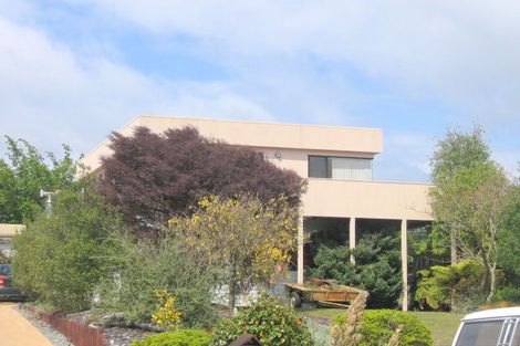 Photo of property in 17 Kempton Place, Richmond Heights, Taupo, 3330