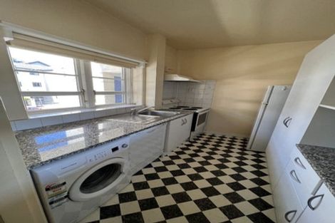 Photo of property in 82 Majoribanks Street, Mount Victoria, Wellington, 6011