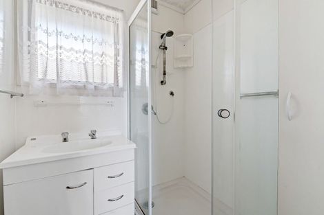 Photo of property in 32 Browning Crescent, Owhata, Rotorua, 3010