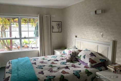 Photo of property in 40 Priestley Drive, Bucklands Beach, Auckland, 2014