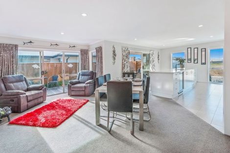 Photo of property in 5 Kawakawa Street, Pegasus, 7612