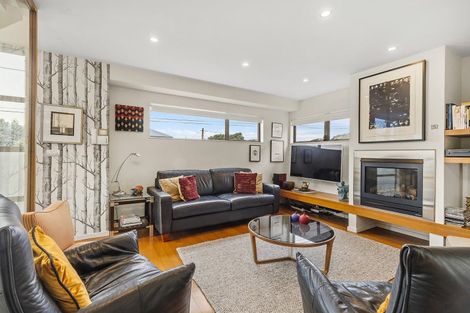 Photo of property in 1/38 Ferry Street, Seatoun, Wellington, 6022