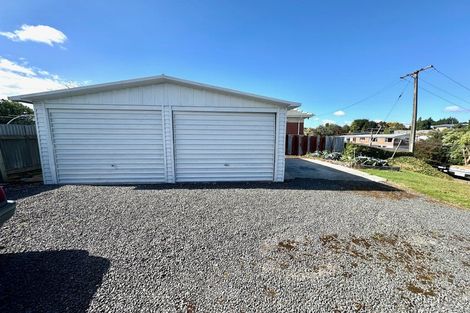 Photo of property in 201 Clyde Street, Balclutha, 9230