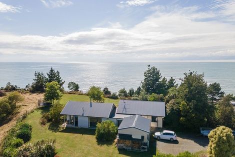 Photo of property in 195 Kina Peninsula Road, Tasman, Upper Moutere, 7173