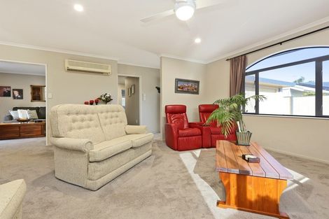 Photo of property in 33 Pembroke Street, Taradale, Napier, 4112