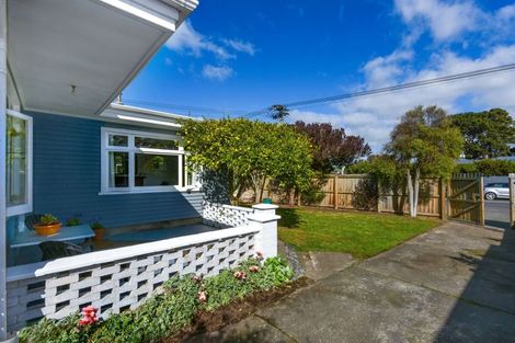 Photo of property in 175 Union Street, New Brighton, Christchurch, 8061