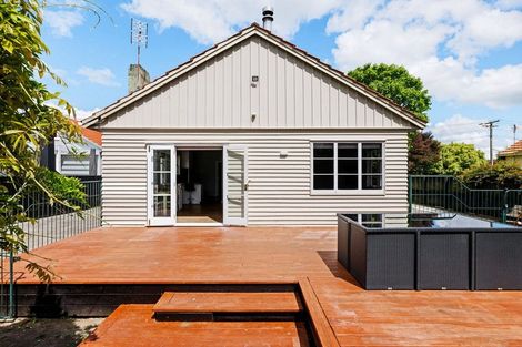 Photo of property in 9 Grosvenor Street, Cambridge, 3434