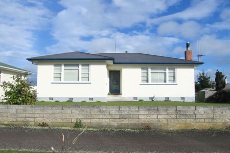 Photo of property in 62 Clyde Crescent, Roslyn, Palmerston North, 4414