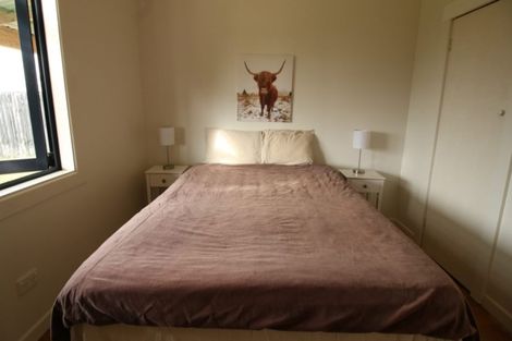 Photo of property in 5 Julian Road, Warea, New Plymouth, 4381