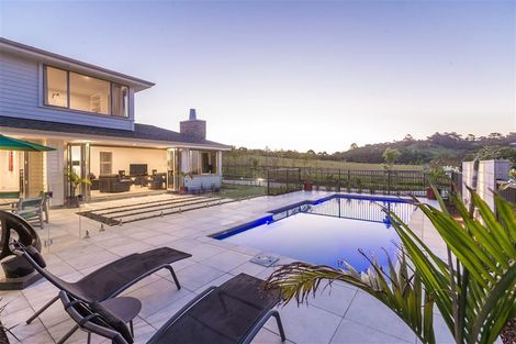 Photo of property in 123 Three Oaks Drive, Dairy Flat, Albany, 0794