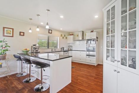 Photo of property in 137 Hart Road, Pukekohe, 2676