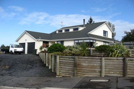 Photo of property in 12 Craddock Place, Waldronville, Dunedin, 9018