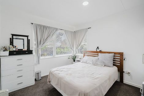 Photo of property in 4 Bremridge Place, Melville, Hamilton, 3206