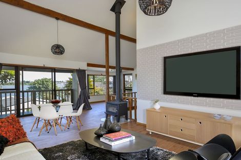 Photo of property in 84 Haukore Street, Hairini, Tauranga, 3112