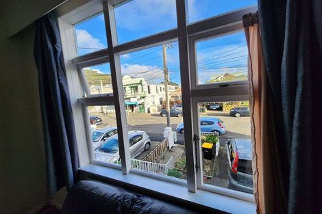 Photo of property in 67 Pirie Street, Mount Victoria, Wellington, 6011