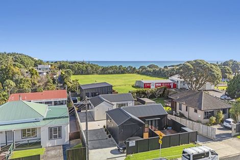Photo of property in 140 Ngamotu Road, Spotswood, New Plymouth, 4310
