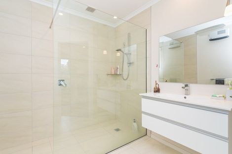 Photo of property in 35 Heathfield Drive, Mosgiel, 9024