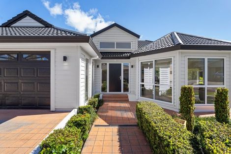 Photo of property in 16 Waru Nui Court, Orewa, 0931