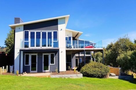 Photo of property in 60 James Drive, Diamond Harbour, Lyttelton, 8971