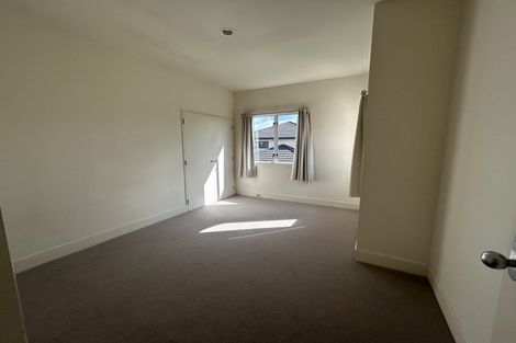 Photo of property in 5 Balcairn Place, Terrace End, Palmerston North, 4410