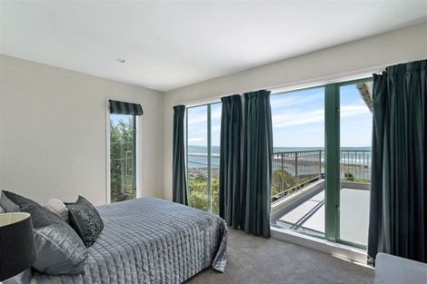 Photo of property in 141b Moncks Spur Road, Redcliffs, Christchurch, 8081