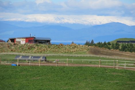 Photo of property in 52 Grant Road, Kinloch, Taupo, 3385