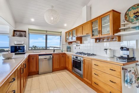 Photo of property in 21 Devon Street, Mangawhai Heads, Mangawhai, 0505