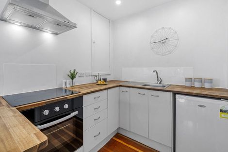 Photo of property in 4 Travers Street, Vogeltown, Wellington, 6021