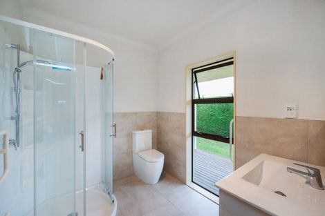 Photo of property in 124 Pahiatua Aokautere Road, Aokautere, Palmerston North, 4471