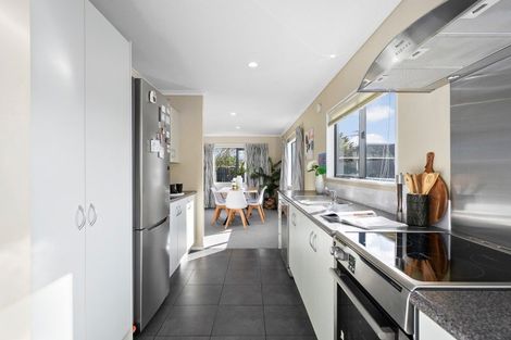 Photo of property in 4a Fairfield Avenue, Fairfield, Lower Hutt, 5011