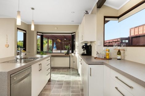 Photo of property in 3 Holmburn Street, Welcome Bay, Tauranga, 3112