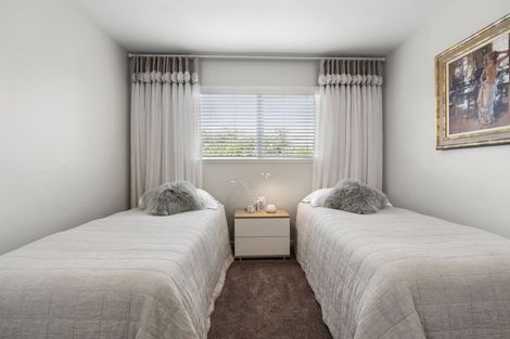 Photo of property in 4/29 Pupuke Road, Takapuna, Auckland, 0622