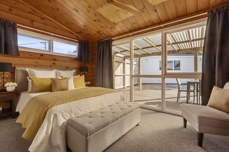 Photo of property in 56b Woodglen Road, Glen Eden, Auckland, 0602