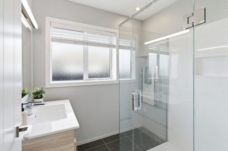 Photo of property in 77 Neill Street, Hornby, Christchurch, 8042