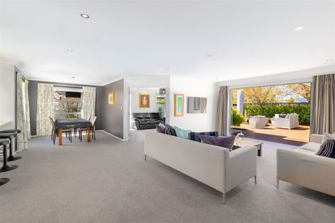 Photo of property in 11 Old Red Barn Road, Halswell, Christchurch, 8025