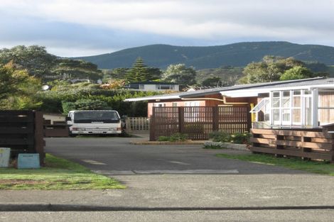 Photo of property in 122b Hillcrest Road North, Raumati Beach, Paraparaumu, 5032