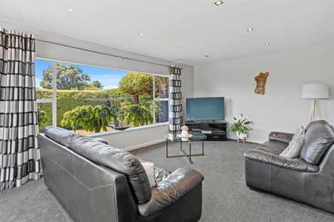 Photo of property in 39 Rossiter Avenue, Redwood, Christchurch, 8051