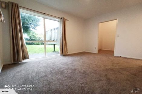 Photo of property in 12 Colwill Road, Massey, Auckland, 0614