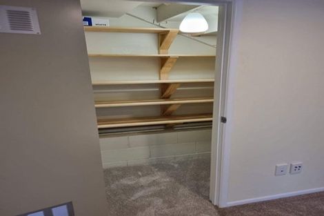 Photo of property in 28 Judkins Crescent, Cockle Bay, Auckland, 2014