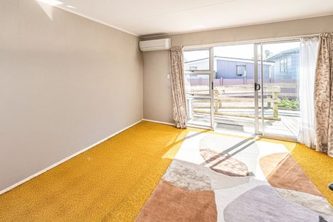 Photo of property in 2/234 Heads Road, Gonville, Whanganui, 4501