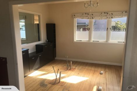 Photo of property in 65 Alpha Street, Cambridge, 3434