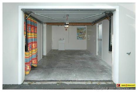 Photo of property in 5b Rosebank Road, Avondale, Auckland, 1026