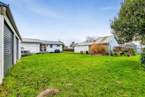 Photo of property in 9 Grey Street, Normanby, Hawera, 4614