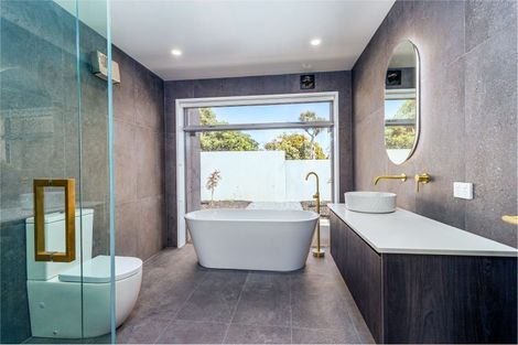 Photo of property in 31 The Terrace, Timaru, 7910