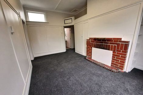 Photo of property in 377 South Road, Caversham, Dunedin, 9012