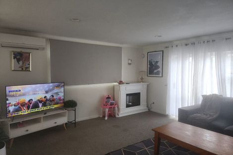 Photo of property in 5a Margarita Rise, Pukekohe, 2120