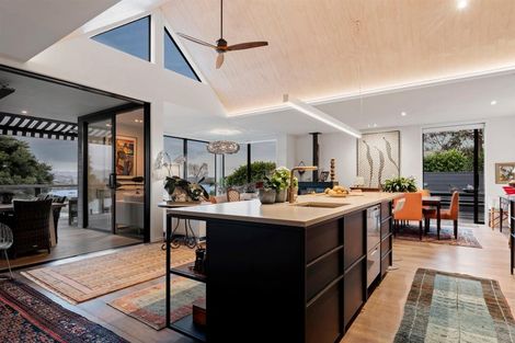 Photo of property in 19 Kanuka Road, Sandspit, Warkworth, 0982