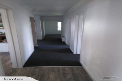 Photo of property in 3 Bryce Place, Kelvin Grove, Palmerston North, 4414